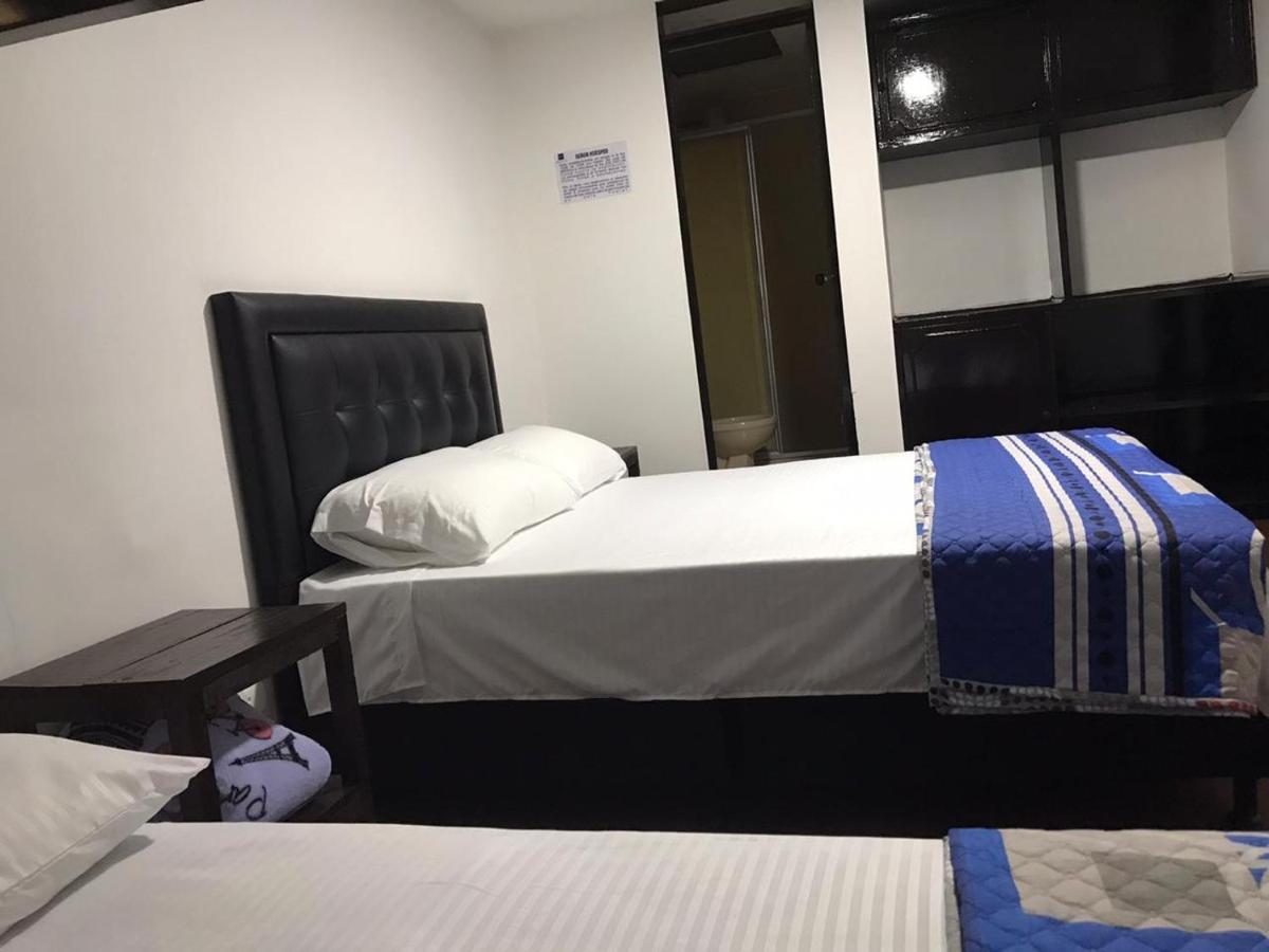 Hostal El Eden マニサレス エクステリア 写真